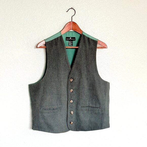 Vintage Saks Fifth Avenue Wool Green Plaid Men's Vest Size L - Annie Hall - Picture 1 of 13
